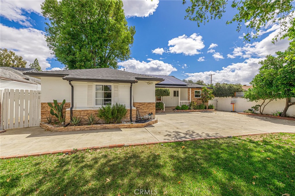 6454 Baird