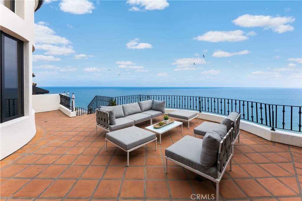 Perched high above the shimmering Pacific Ocean in the prestigious La Costa neighborhood of Malibu, this spectacular 4-bedroom, 3.5-bathroom coastal villa offers approximately 3,400 square feet of sophisticated California living. Artfully designed for both luxury and livability, this home is an exceptional retreat that effortlessly balances comfort, style, and the natural beauty of the coastline.
Step into your private paradise with expansive ocean-facing decks and an oversized spa—perfectly positioned for soaking in panoramic views Located minutes from Malibu's most iconic spots—including Nobu, Malibu Pier, Country Mart, and Solstice Canyon—this home combines coastal serenity with everyday convenience. You'll find top-rated schools, wellness centers, healthcare, pet services, and world-class surfing all within reach.
An easy drive to Santa Monica, Venice, Calabasas, and Downtown LA, this home is perfect as a primary residence, vacation escape, or investment in the Malibu lifestyle
Property Highlights:
Breathtaking Ocean Views from nearly every room
Home Theater complete with Dolby Atmos surround sound
Versatile Bonus Room – ideal as a gym, studio, or office
Whole-House Generator – uninterrupted peace of mind - Tesla Charging station
Optional Beach & Tennis Club Membership – enjoy elite amenities just moments away