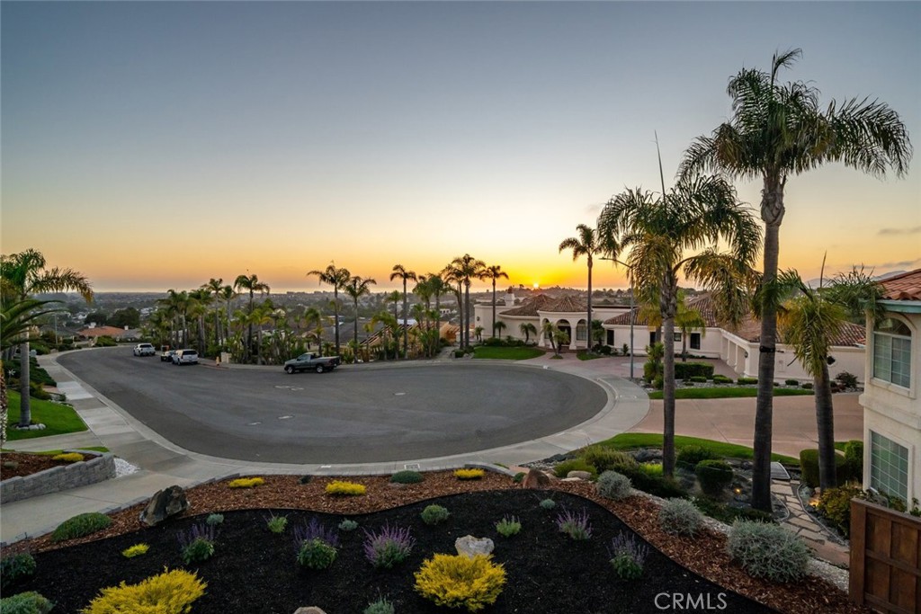 PROPERTIES 267 Mercedes Lane