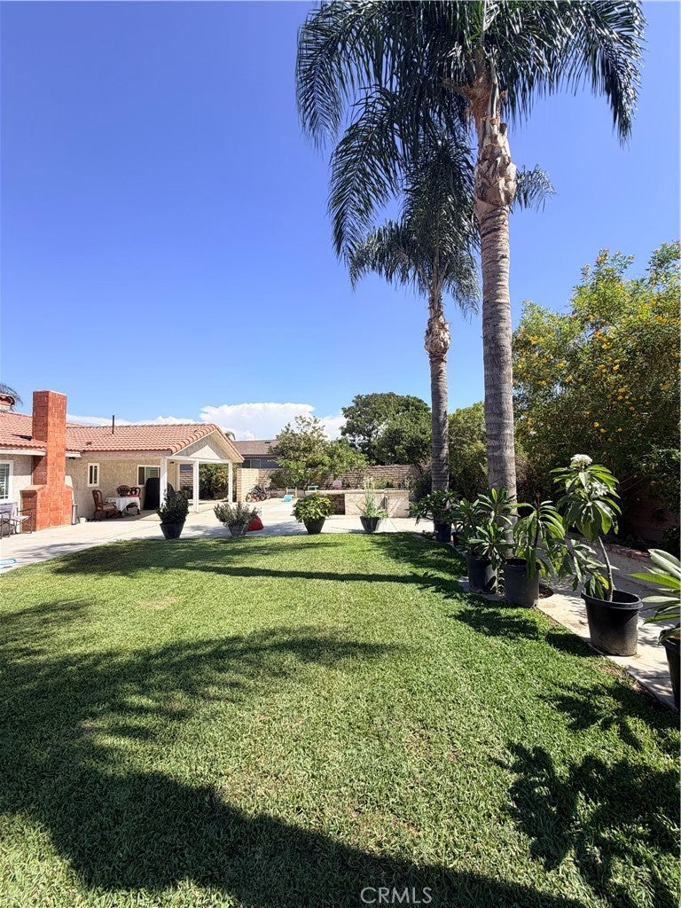 11216 Jurupa Road