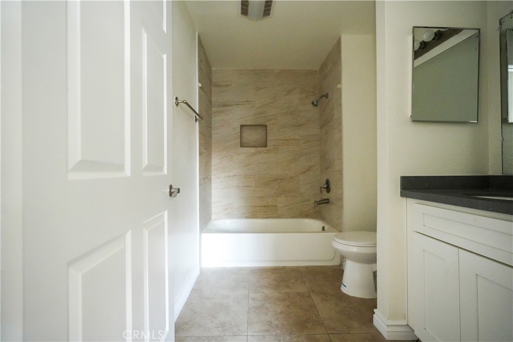 1265 Kendall Drive 811