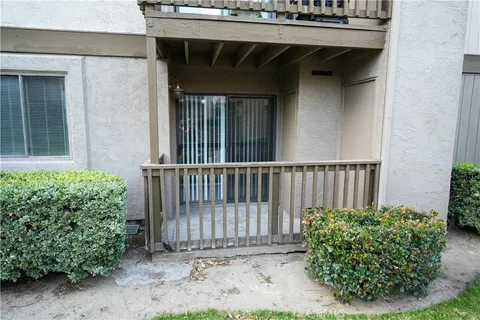 1265 Kendall Drive Unit 811, San Bernardino, CA 92407 - MLS#: CV25044109
