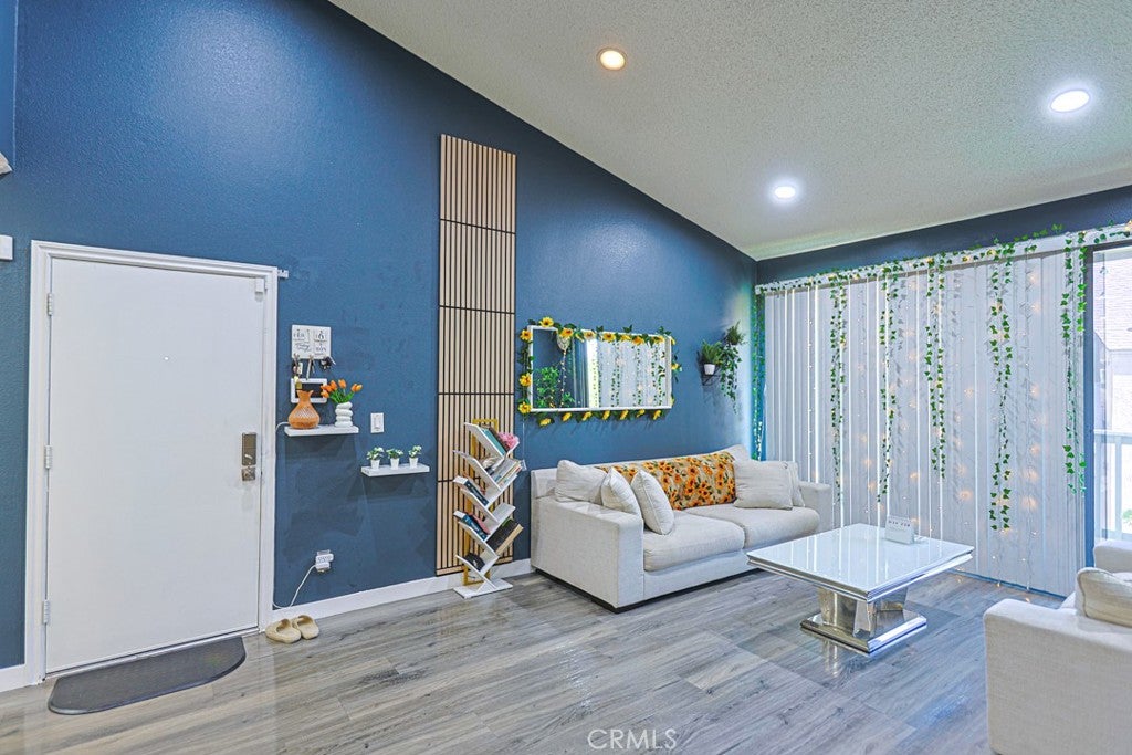 10571 LAKESIDE Drive S 178