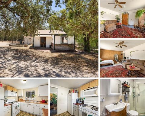 Tiny photo for 5625 Linne Road, Paso Robles, CA 93446 (MLS # NS25168356)