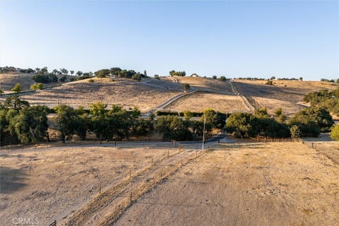 Tiny photo for 5625 Linne Road, Paso Robles, CA 93446 (MLS # NS25168356)