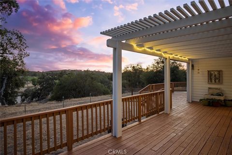 Tiny photo for 5625 Linne Road, Paso Robles, CA 93446 (MLS # NS25168356)