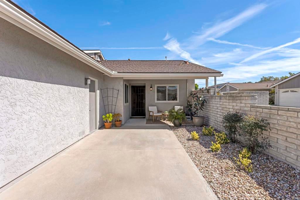 Photo of 3625 Vista Oceana #37, Oceanside, CA 92057 (MLS # NDP2602031)