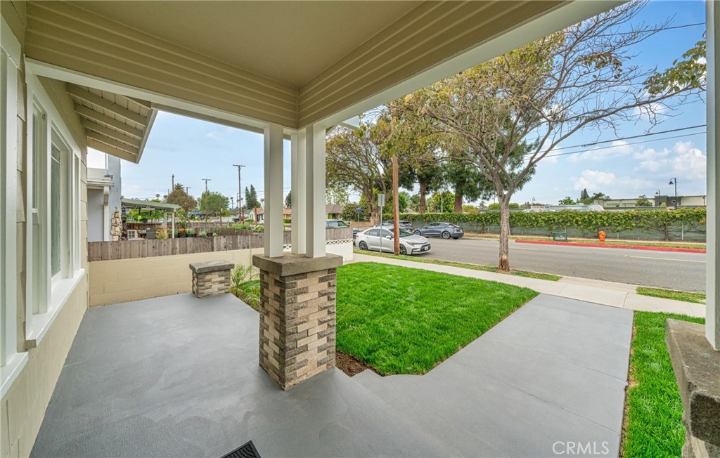 1058 E Almond Avenue