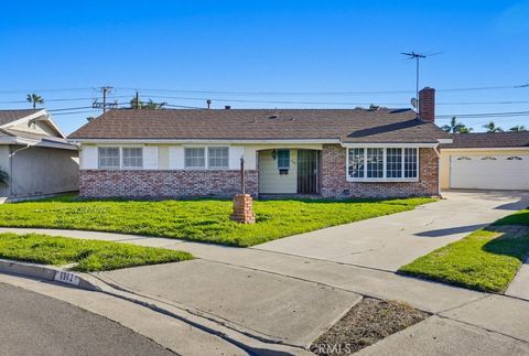 Photo of 6962 Verlene Circle, Huntington Beach, CA 92647 (MLS # OC26017705)