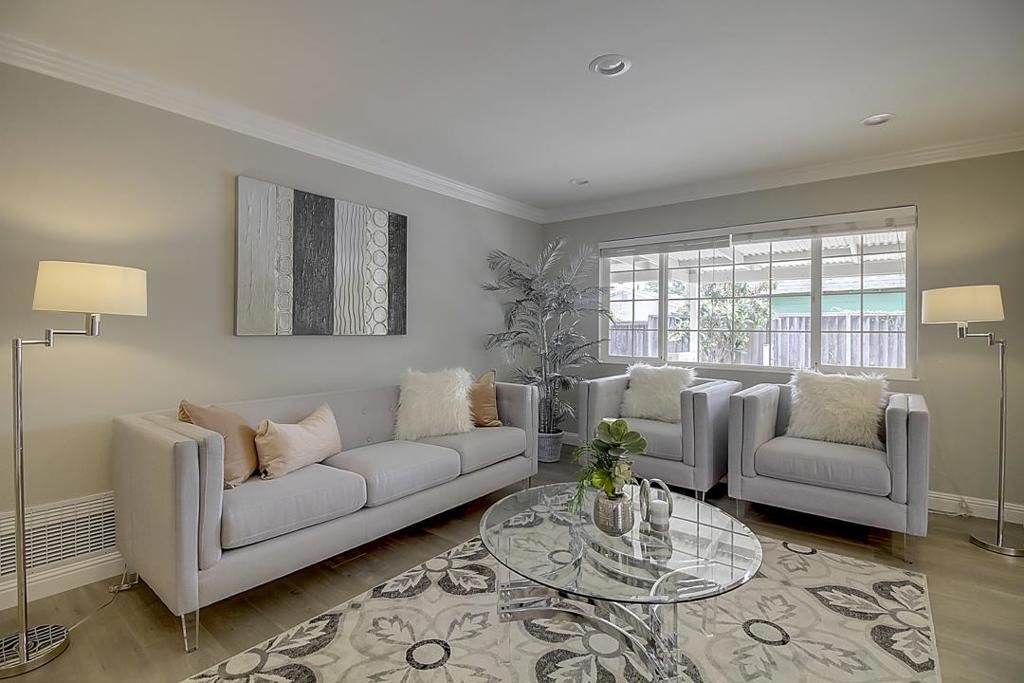 listing image 130725908200362763174
