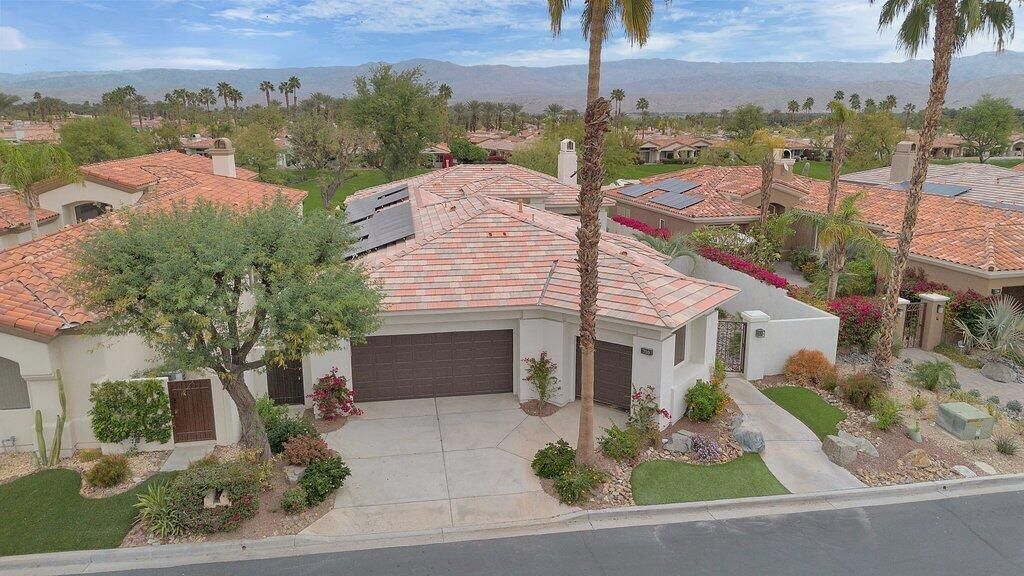 Photo of 710 Hawk Hill Trail, Palm Desert, CA 92211 (MLS # 219142900DA)
