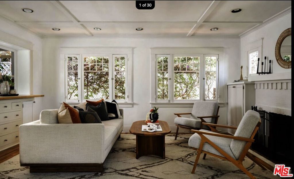 Photo of 308 Windward Avenue, Venice, CA 90291 (MLS # 26665825)