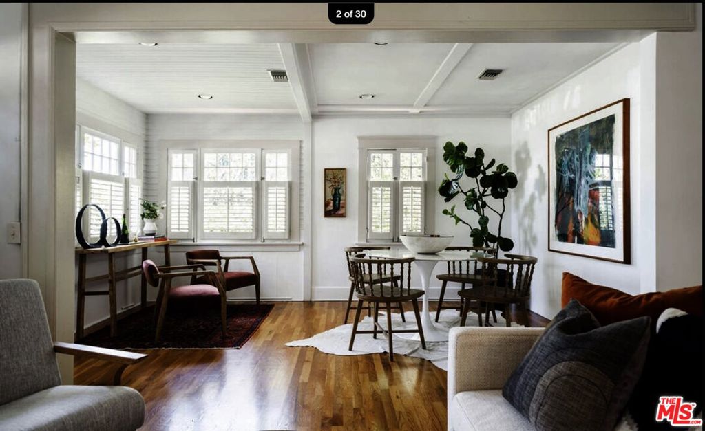 1/2 Windward Avenue