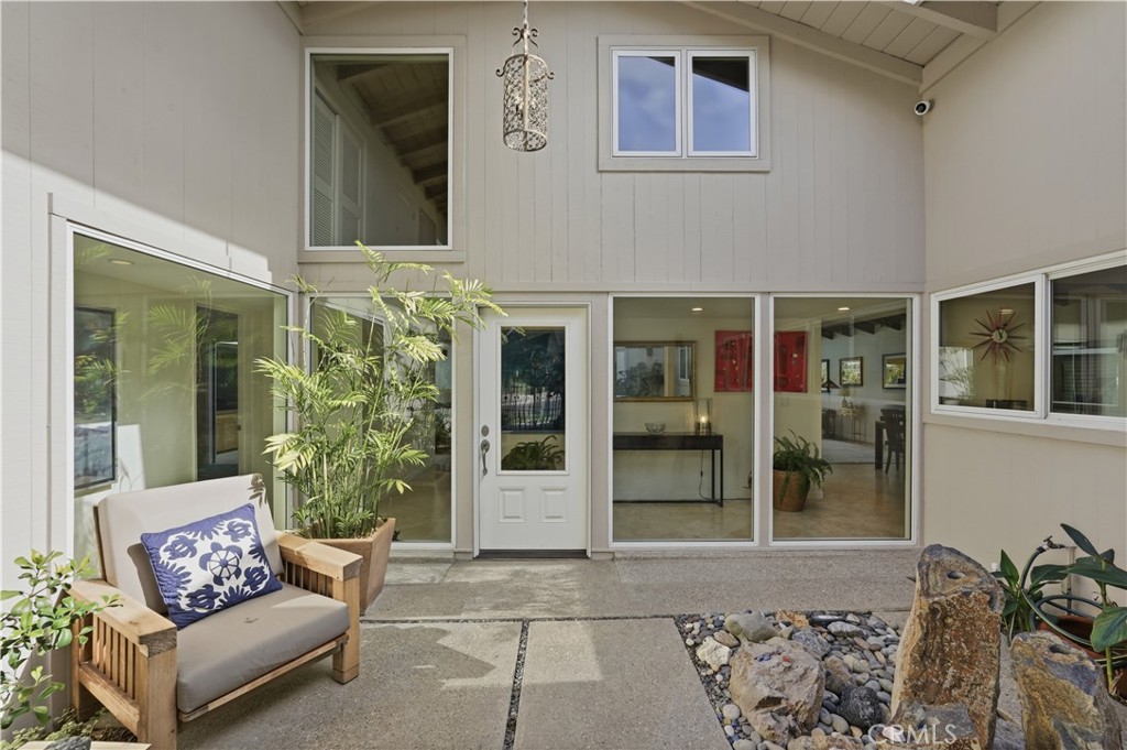 4220 Virginia Vista