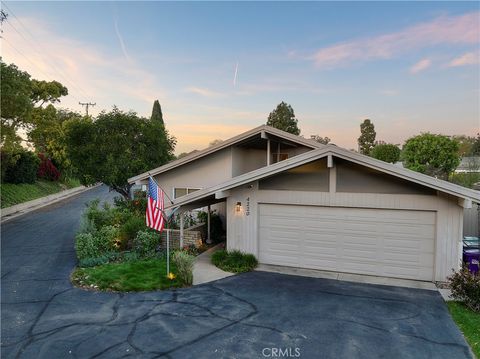 4220 Virginia Vista Long Beach CA 90807