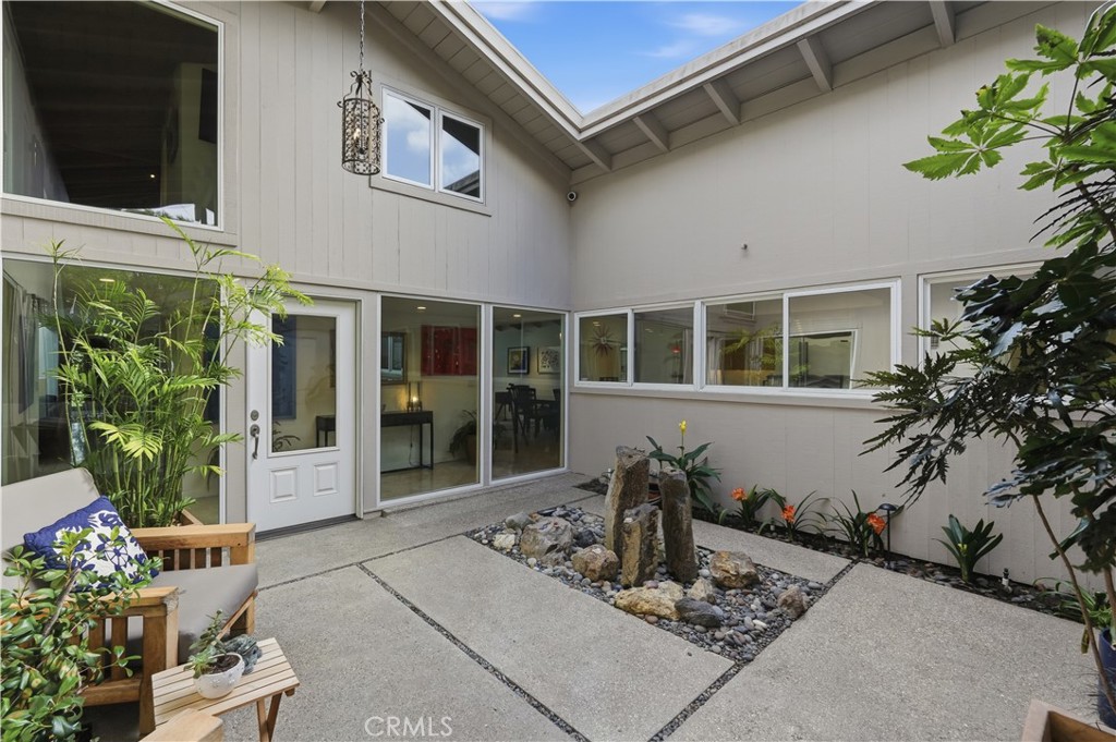 4220 Virginia Vista