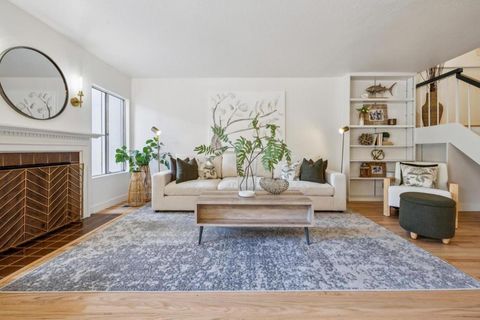 Photo of 18 Tollridge Court, San Mateo, CA 94402 (MLS # ML82041517)