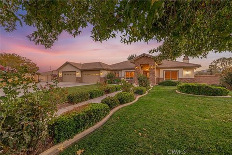 Photo of 2534 Desert Rose Drive, Lancaster, CA 93536 (MLS # SR26053889)