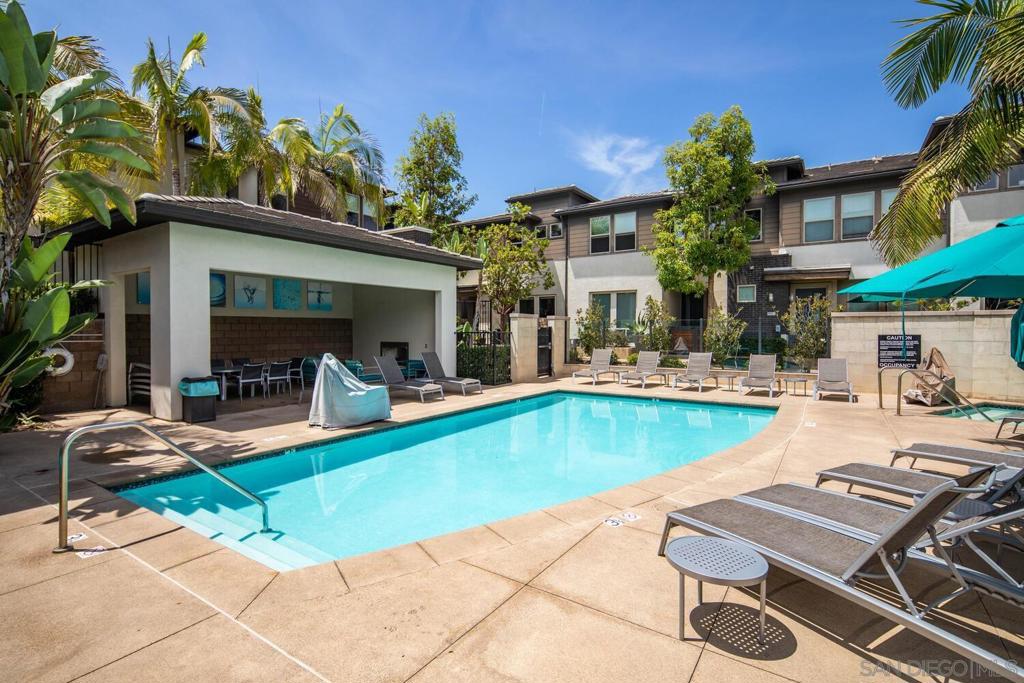2432 Aperture Cir