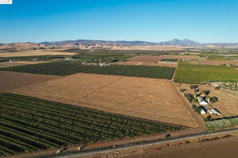 0 Hoffman Lane Brentwood CA 94513