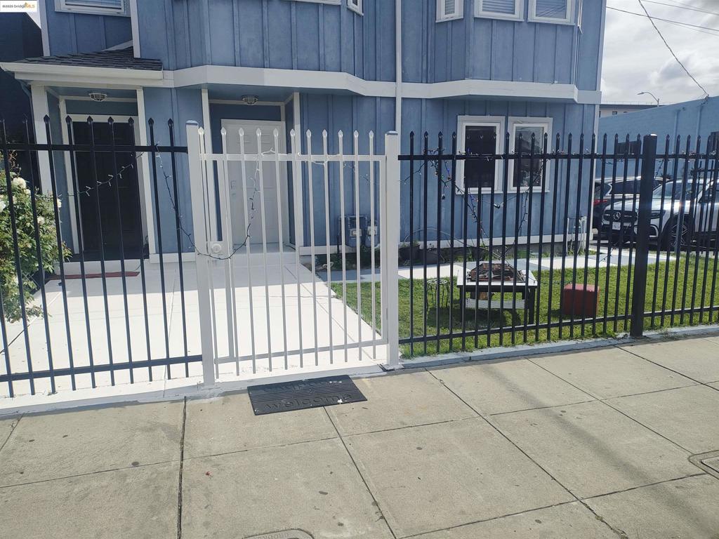 Open 11am- 7pmUnique Dual-Zoned with Commercial Potential Near BART!* Welcome to an exceptional opportunity where versatility meets vibrant community living! Nestled in an area poised for growth, this stunning property is a rare find that offers both residential comfort and commercial potential, making it perfect for entrepreneurs, creatives, or anyone looking to enjoy the best of both worlds. *Location, Location, Location!* Situated mere moments from BART, this property provides unbeatable access to public transportation, allowing for effortless commuting. What's more, the city is actively investing in the surrounding area, having freshly upgraded Fruitvale Ave with state-of-the-art bike lanes designed for modern urban living. Imagine being part of a neighborhood transforming into a hub of activity and connectivity! *Space to Grow* This property is not just a home; it’s a canvas for your dreams. With ample space, you have room to innovate and grow. The property is zoned for both residential and commercial use, making it an ideal environment for light industrial work, manufacturing, a service business, a startup, or a live/work setup. The possibilities are endless! *Exceptional Features* Inside, you’ll find a beautifully maintained commercial space equipped with es