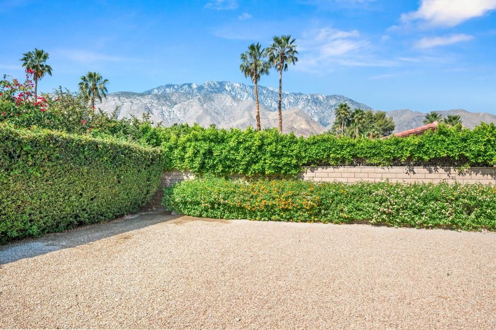 Photo of 1305 E Rosarito Way, Palm Springs, CA 92262 (MLS # 219146514DA)