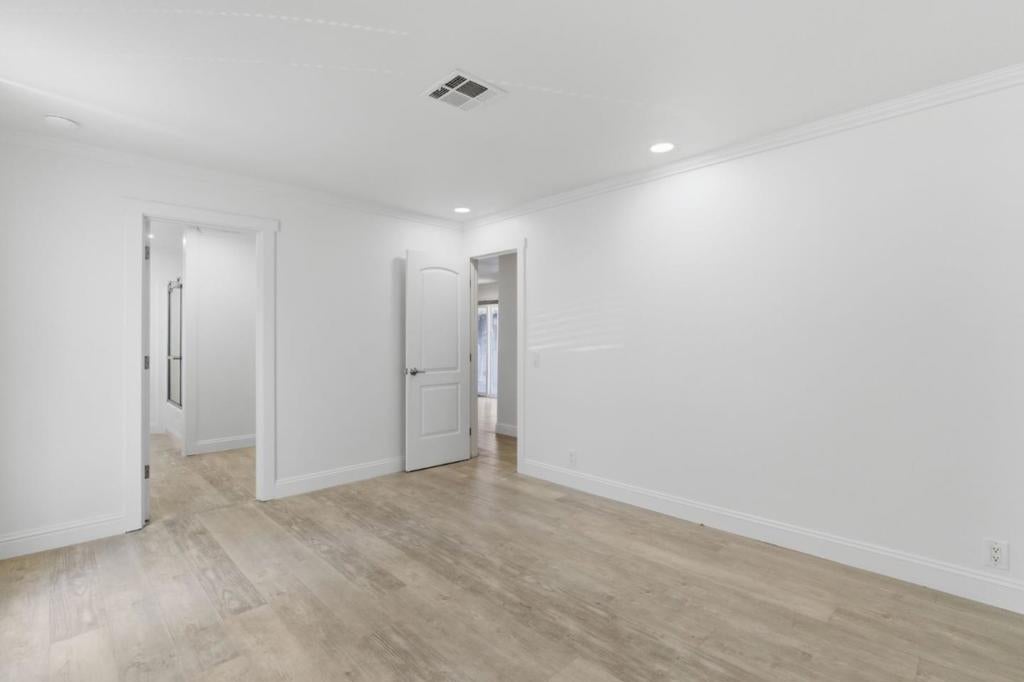 385 Pinefield Road 385
