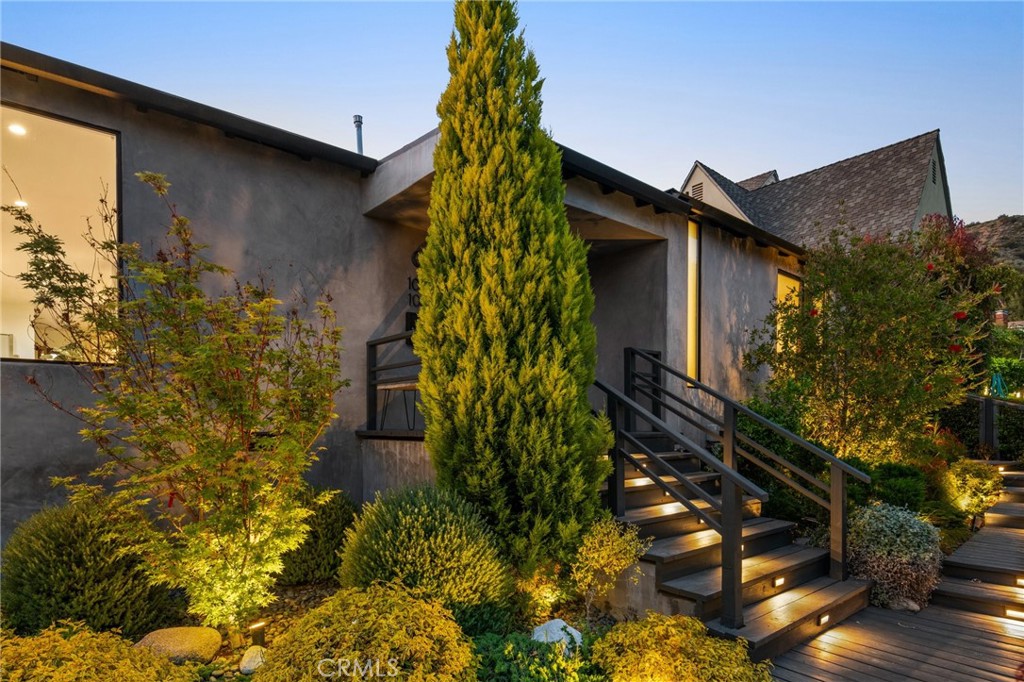 1079 San Jose Ave