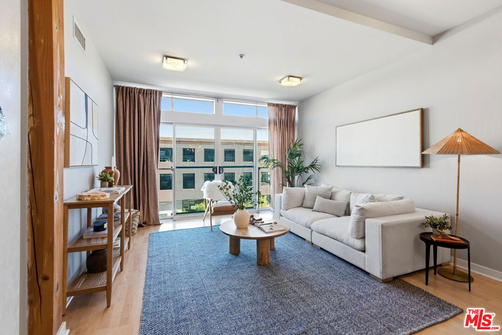 Photo of 4215 Glencoe Avenue #302, Marina Del Rey, CA 90292 (MLS # 25616991)