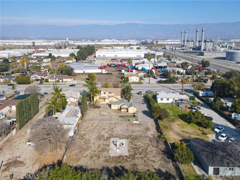 1965 E San Bernardino San Bernardino CA 92408