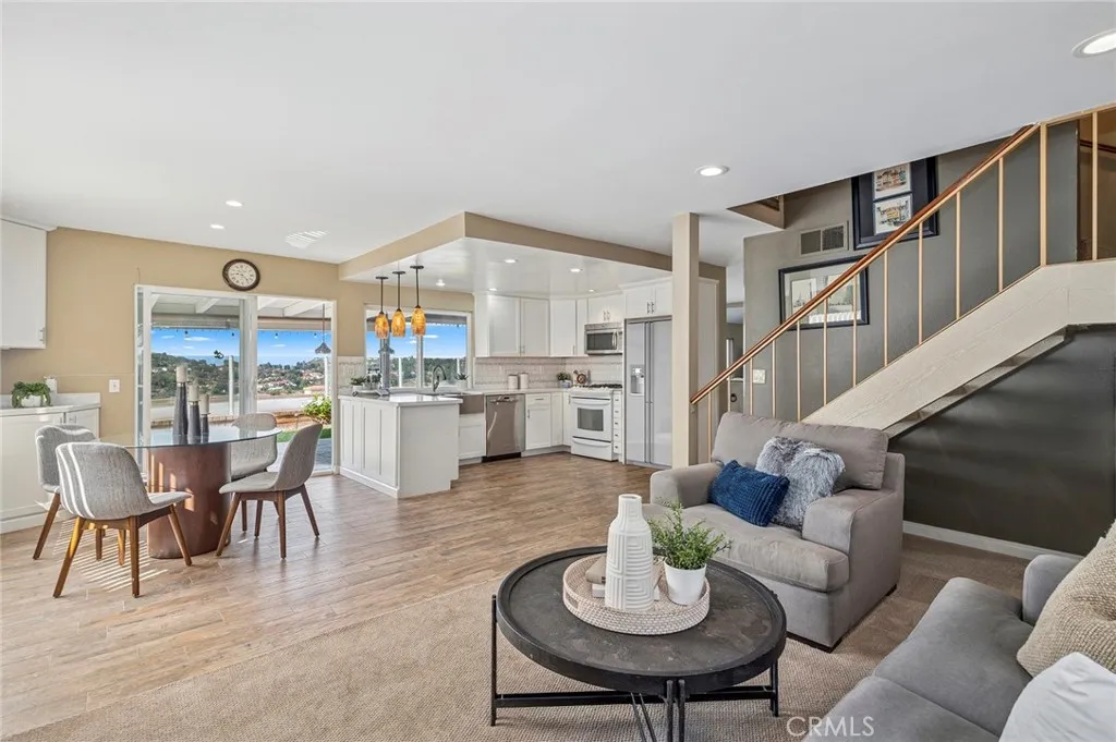 Anaheim Hills, California 92807, United States, 3 Bedrooms Bedrooms, ,3 BathroomsBathrooms,Residential,Active,159369