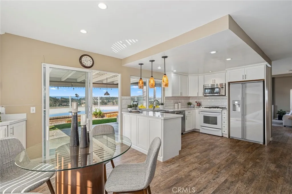 Anaheim Hills, California 92807, United States, 3 Bedrooms Bedrooms, ,3 BathroomsBathrooms,Residential,Active,159369