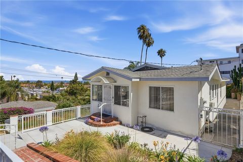 Photo of 661 W 26th ST, San Pedro, CA 90731 (MLS # PV26116440)