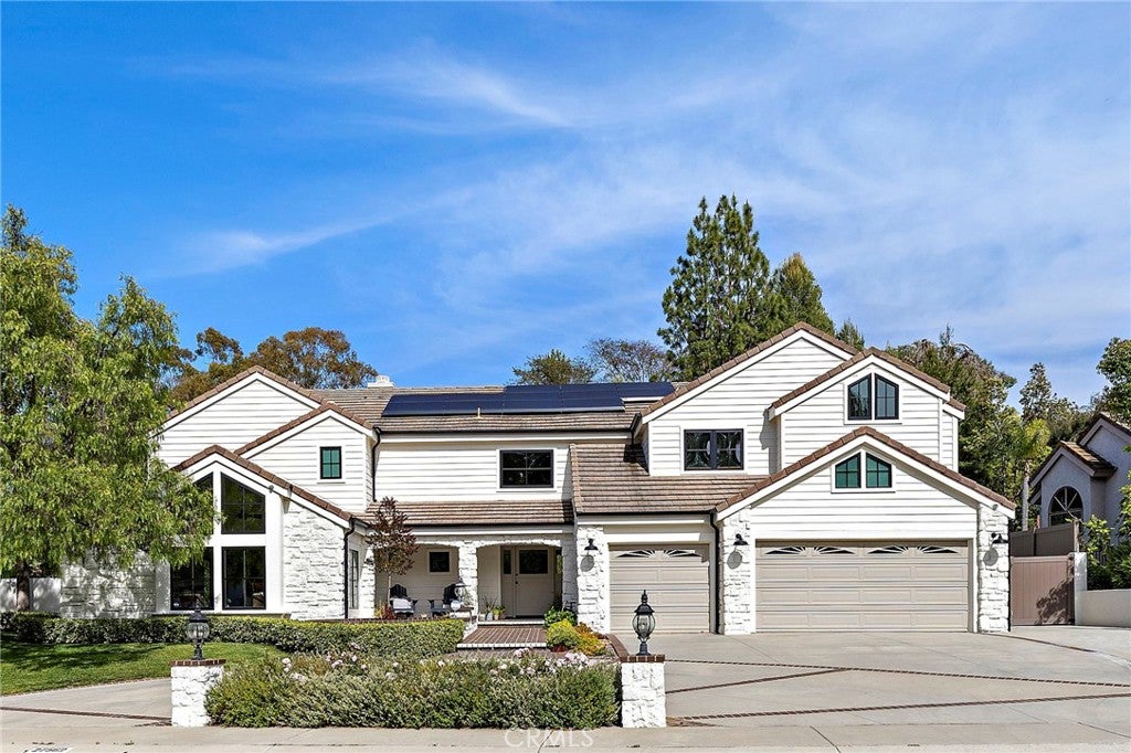 27562 Lost Trail Drive