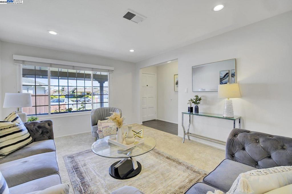 32512 Sheila Ct