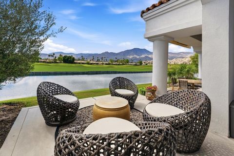 Photo of 54652 Inverness Way, La Quinta, CA 92253 (MLS # 219146375DA)