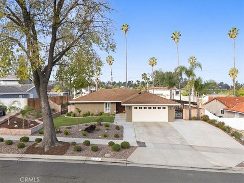 Photo of 6213 Academy Avenue, Riverside, CA 92506 (MLS # IV26055050)