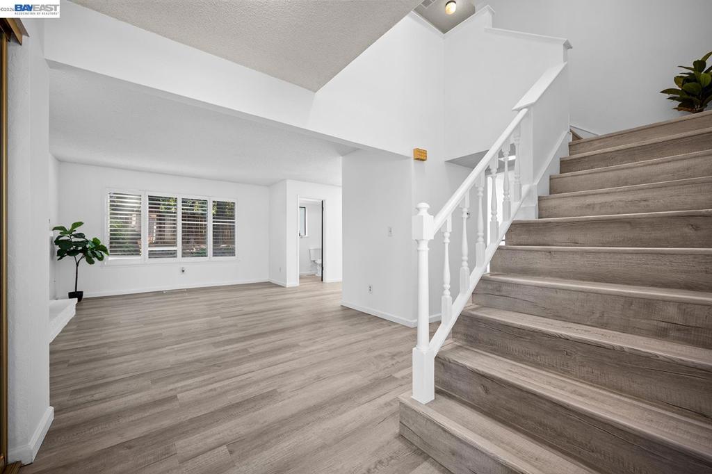 1324 Almondwood Dr