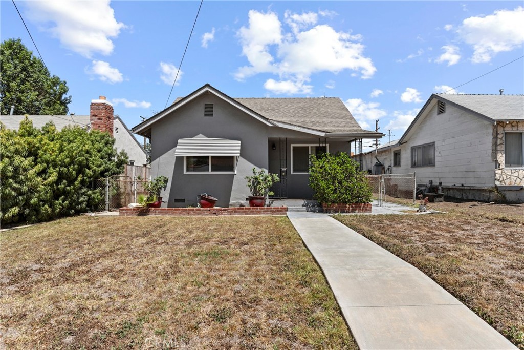 Welcome to this charming starter home nestled in a quiet, friendly neighborhood that combines comfort, potential, and convenience. Whether you're a first-time buyer or an investor looking for future upside, this property checks all the boxes.
This delightful residence offers ample street parking in addition to a long driveway that leads to a detached garage—perfect for storage, a workshop, or a future ADU conversion. The lot is generously sized, and the expansive backyard is an entertainer’s dream, offering the ideal setting for barbecues, gatherings, or simply relaxing under the stars.
Inside, you’ll find a functional layout that makes the most of every square foot. The bright and inviting living space flows into a cozy kitchen with direct access to the backyard—perfect for indoor/outdoor living. The bedrooms offer peaceful retreats with natural light throughout.
With room to grow and personalize, this property offers incredible potential to add value over time. The detached garage and large lot open the door to multiple possibilities—create a guest house, rental unit, or your very own backyard oasis.
Located in a desirable area close to shopping, schools, parks, and freeway access, this home delivers both convenience and lifestyle. Whether you’re dreaming of building equity or creating your forever home, this property is a solid foundation to start from.