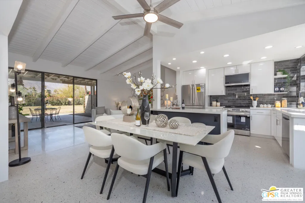 Palm Springs, California 92262, United States, 3 Bedrooms Bedrooms, ,2 BathroomsBathrooms,Residential,Active,132719