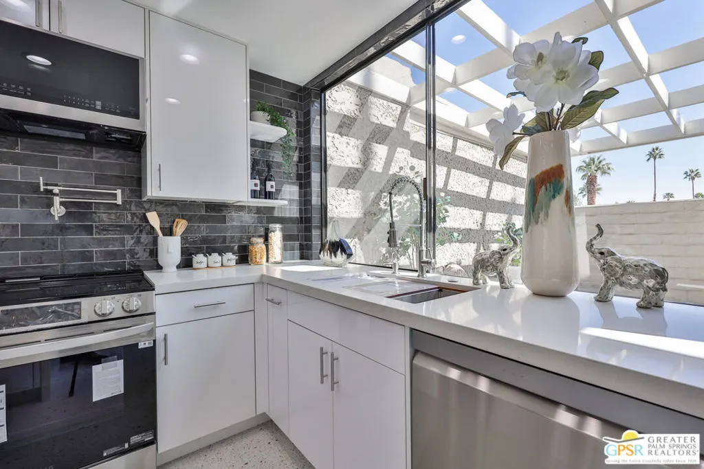 Palm Springs, California 92262, United States, 3 Bedrooms Bedrooms, ,2 BathroomsBathrooms,Residential,Active,132719