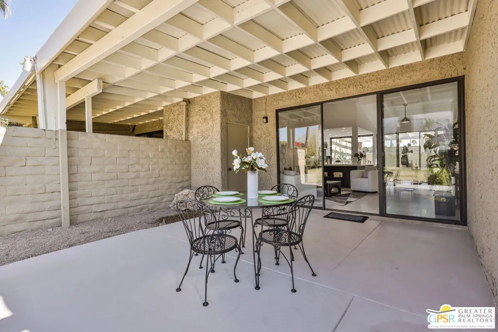 Palm Springs, California 92262, United States, 3 Bedrooms Bedrooms, ,2 BathroomsBathrooms,Residential,Active,132719