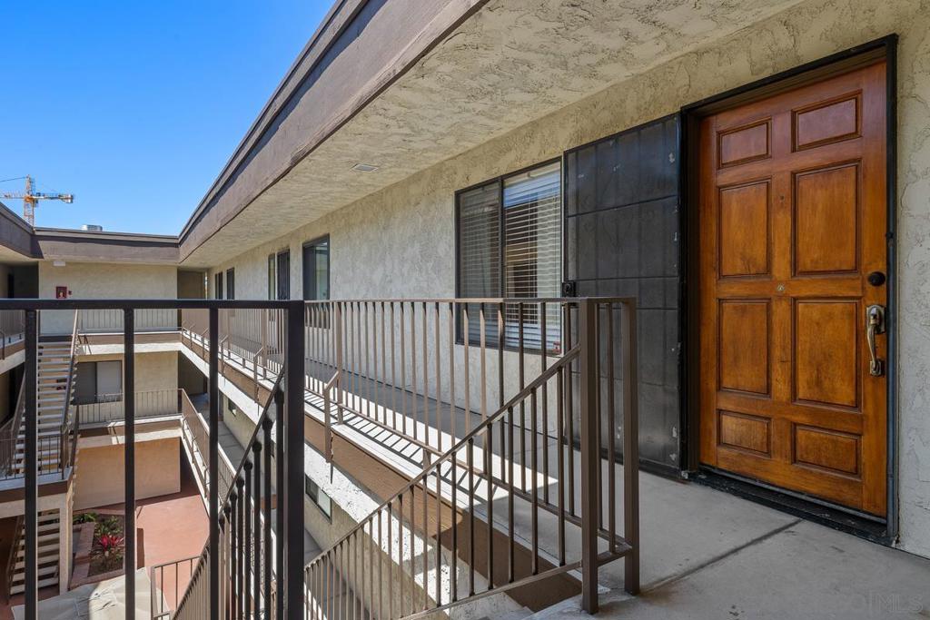2956 C St 20