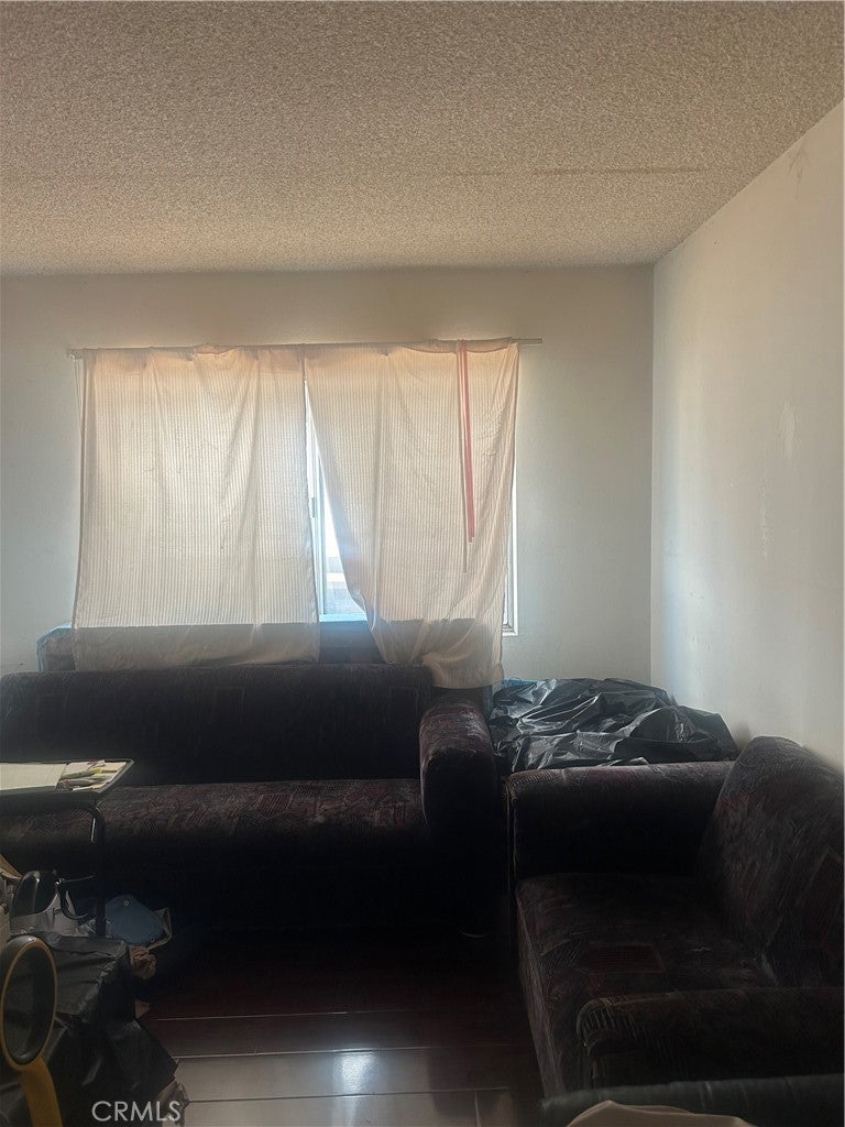 14307 N Roscoe Boulevard 103