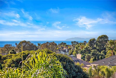 Photo of 31 Shorebreaker Dr, Laguna Niguel, CA 92677 (MLS # OC26034049)