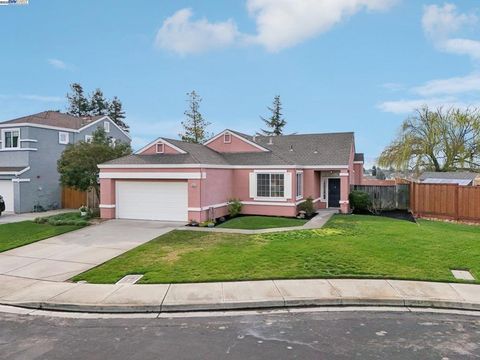 2870 Gelding Ln Livermore CA 94551