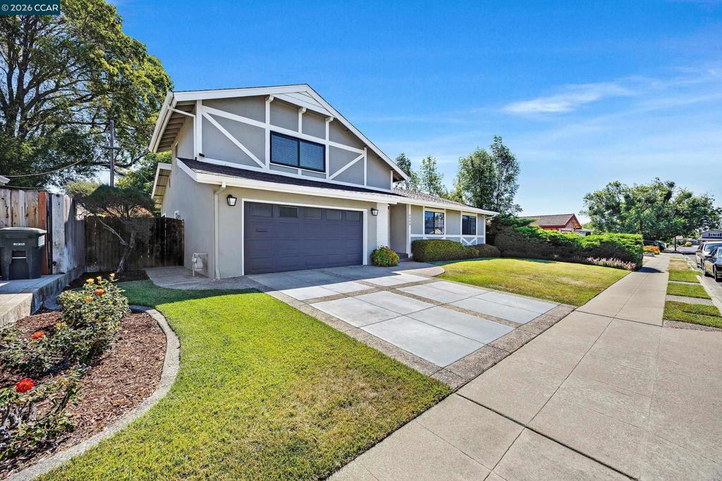 8569 Wicklow Ln