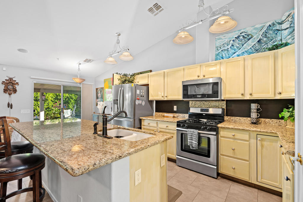 Mission Lakes - Residential