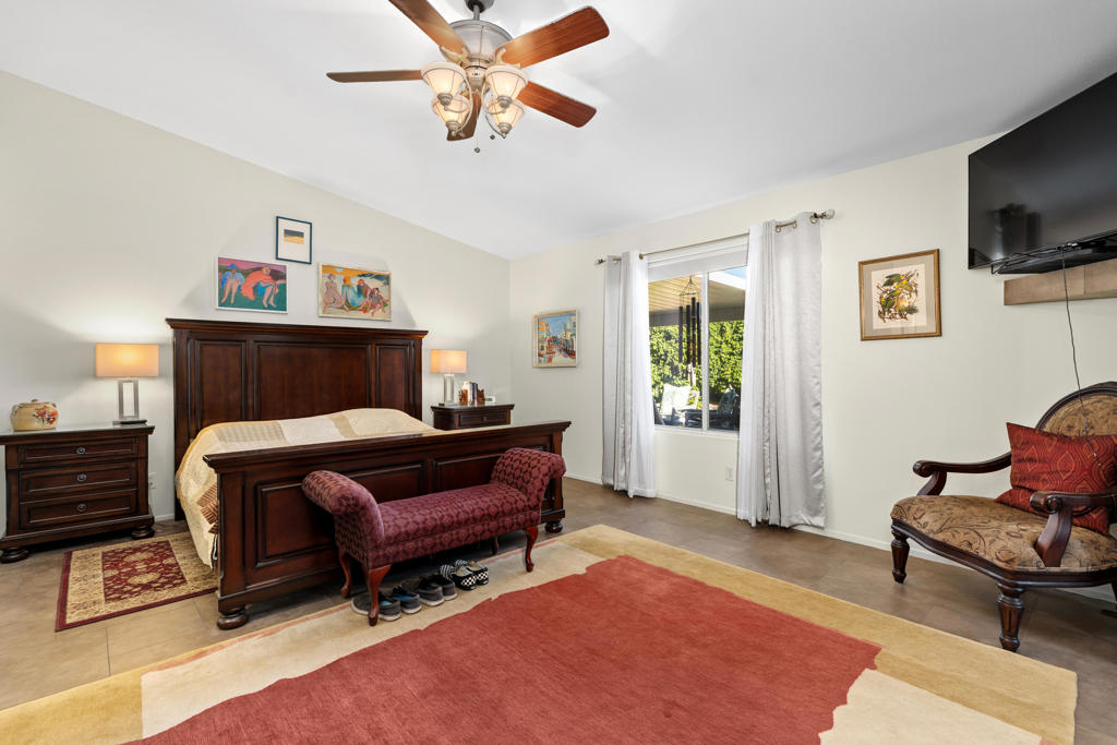 Mission Lakes - Residential