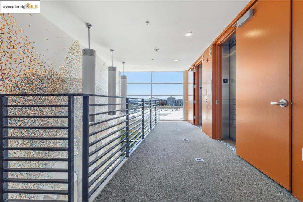 OAKLAND - Residential